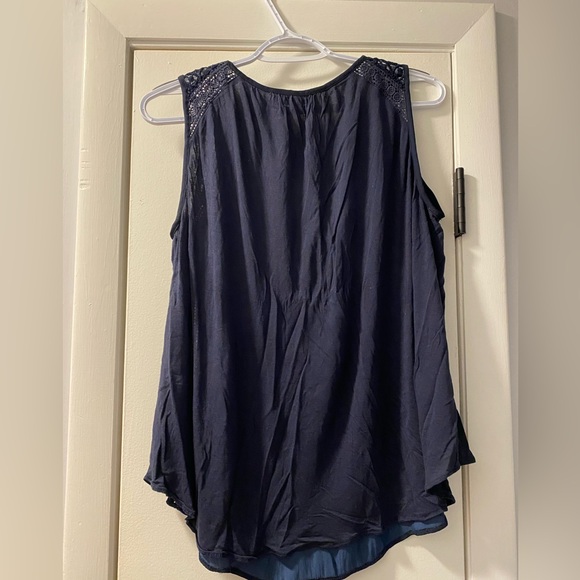 LOFT Sleeveless Top - Picture 2 of 6